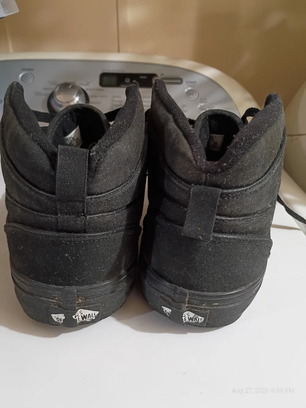 Vans Black Canvas Low-Top Sneakers with Brown Gum Outsole